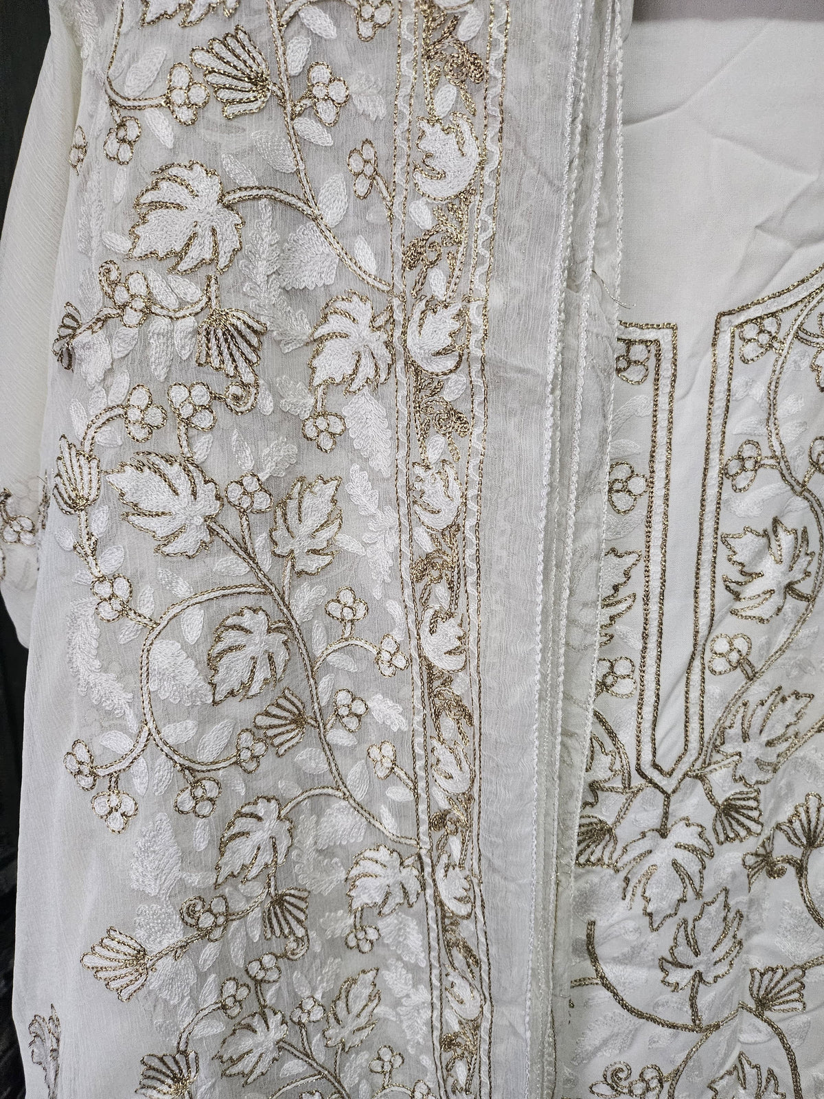 Kashmiri Chinar Leaf Suit