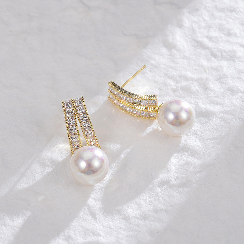 Temperament Female Gentle And Thin Natural Pearl Earrings