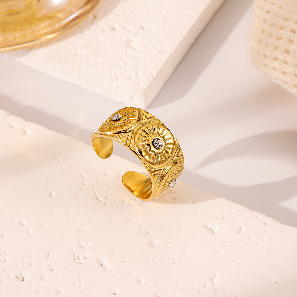 Womens Gold Open-Ended Diamond-Inlaid Ring