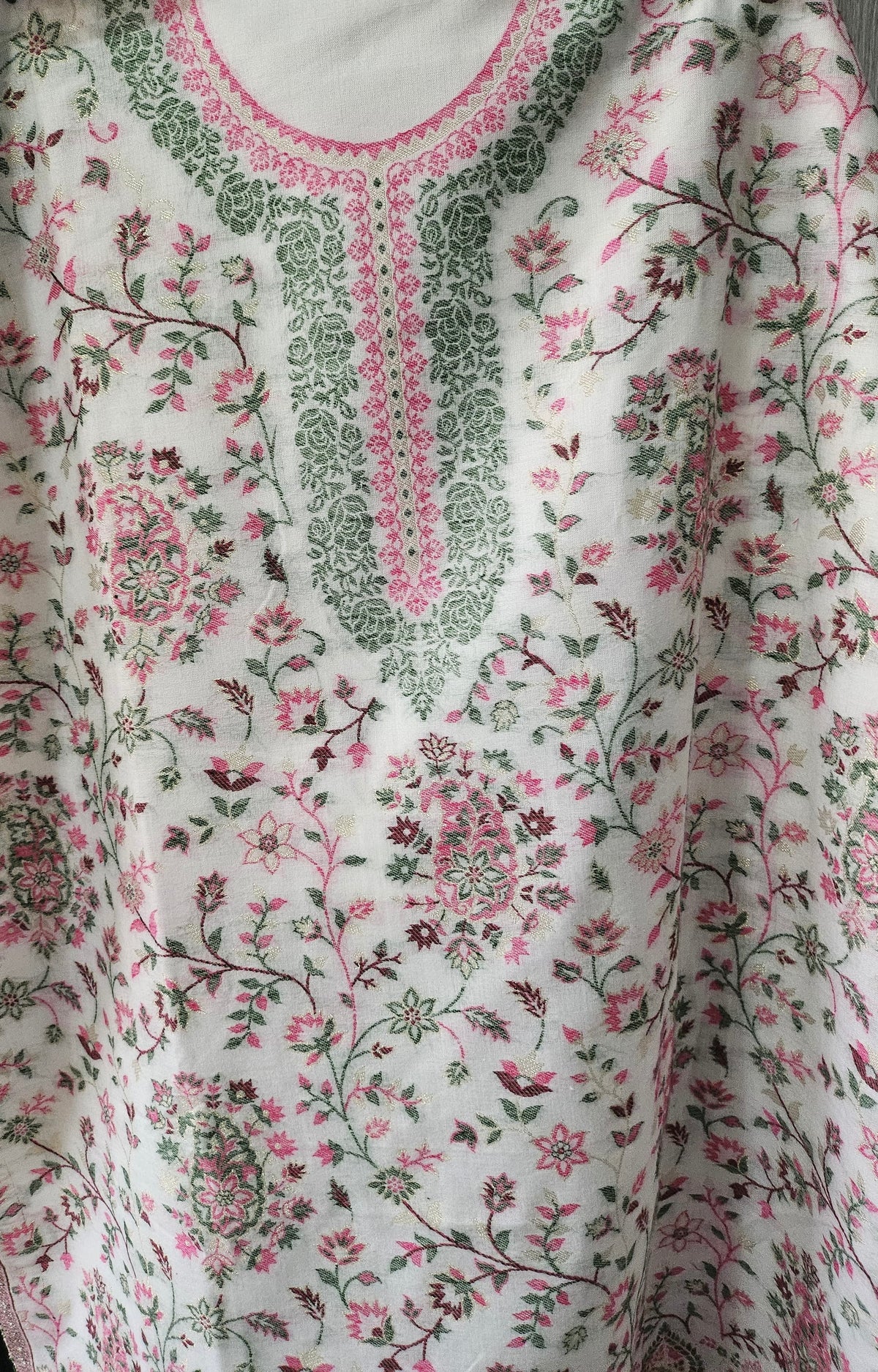 Kashmiri Floral Heritage Ensemble