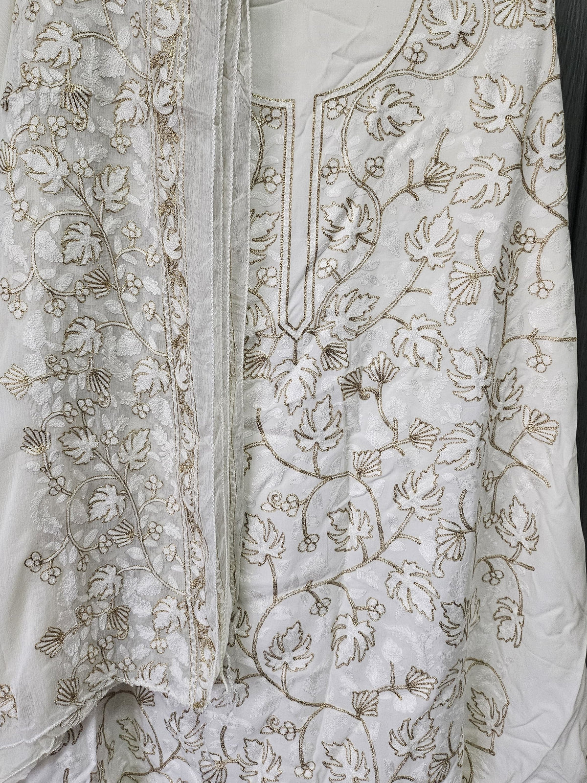 Kashmiri Chinar Leaf Suit