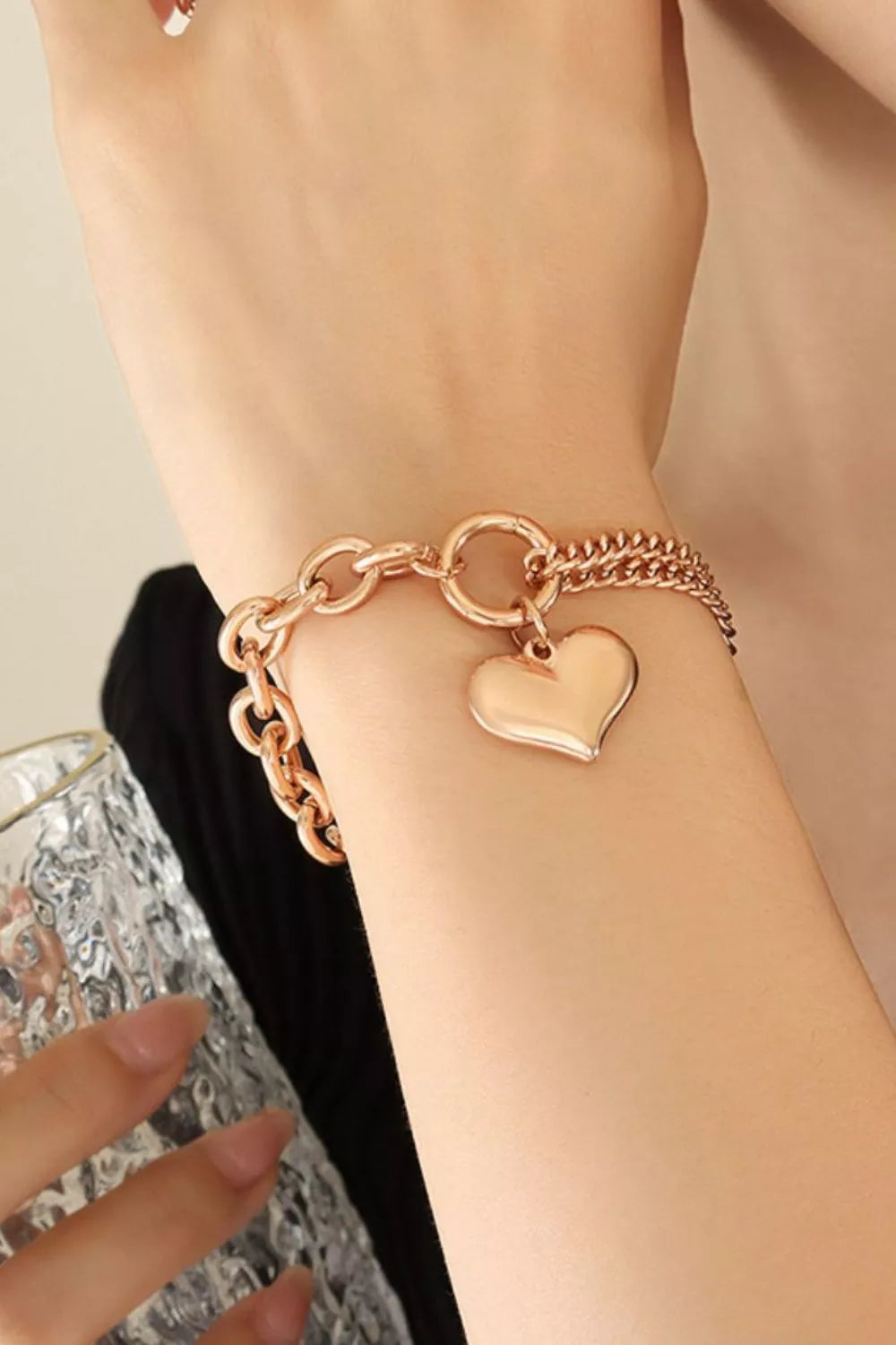 5684d3d1-00a1-4ea0-9af8-be3f5b6f0ac0-Max