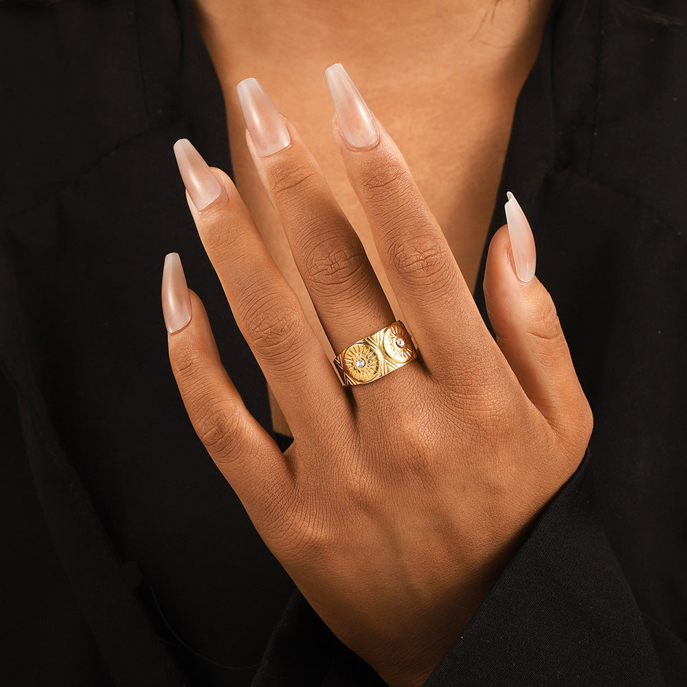 Womens Gold Open-Ended Diamond-Inlaid Ring