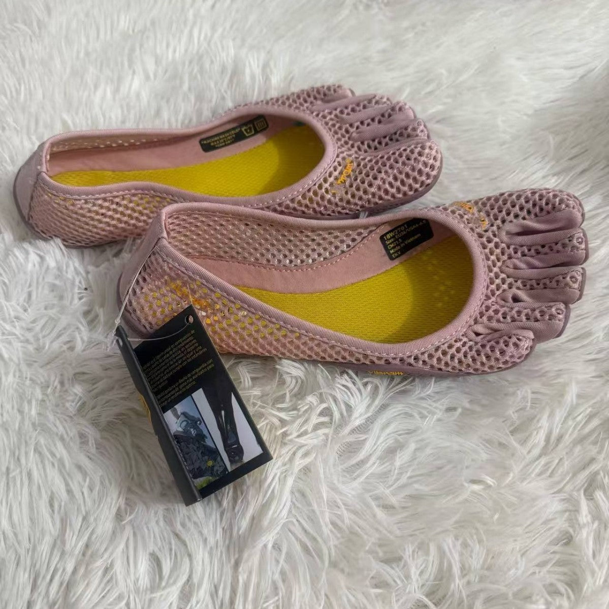 Five-Finger Shoes For Yoga, Pilates, Soft-Soled Fivefingers Dance Fitness Non-Slip Shoes