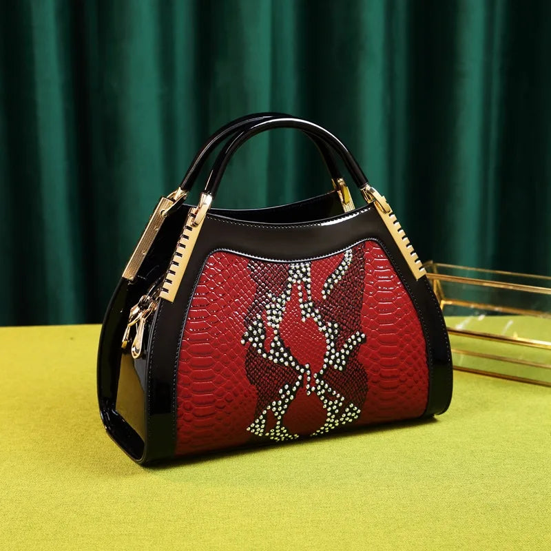 Spring new patent leather crocodile-print mother's handbag banquet dress large-capacity one-shoulder cross-body women's bag Rumanglobalcraft