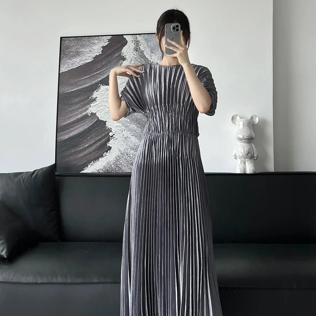 Miyake Pleated Butterfly Sleeves Solid Color Elegant Slim Dress Women's Print Long Dress Beautiful Long Dresses 2024 Summer New