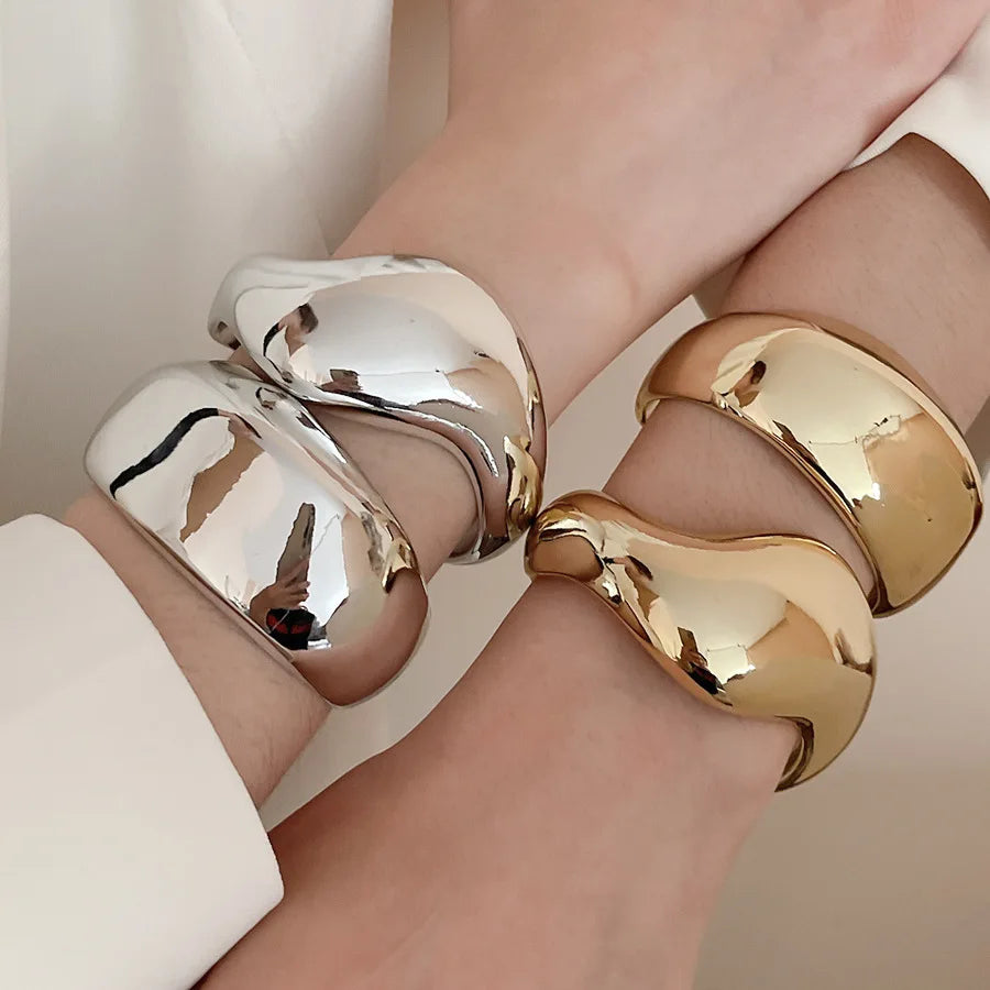 Irregular Geometric Twisted Open Bangles for Women European and American Personalized Bracelet Exaggerated Temperament Jewelry.