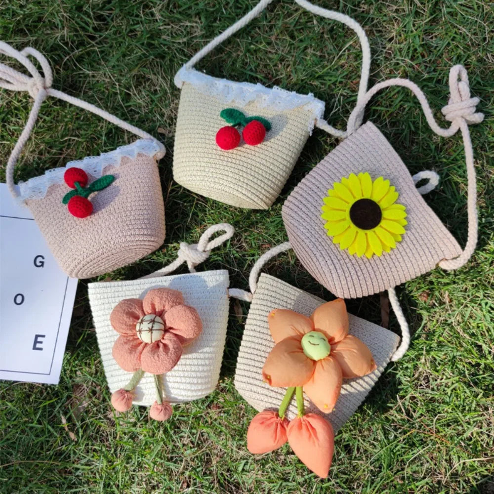 Mini Handmade Straw Crossbody Bags Summer Shoulder Messenger Handbag Baby Lovely Flower Kids Keys Coin Purse Bags for Children