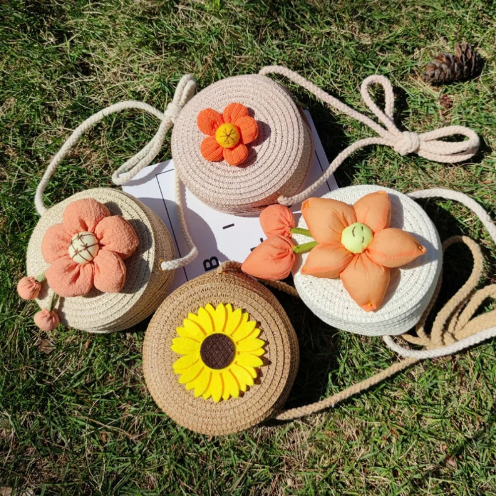 Mini Handmade Straw Crossbody Bags Summer Shoulder Messenger Handbag Baby Lovely Flower Kids Keys Coin Purse Bags for Children
