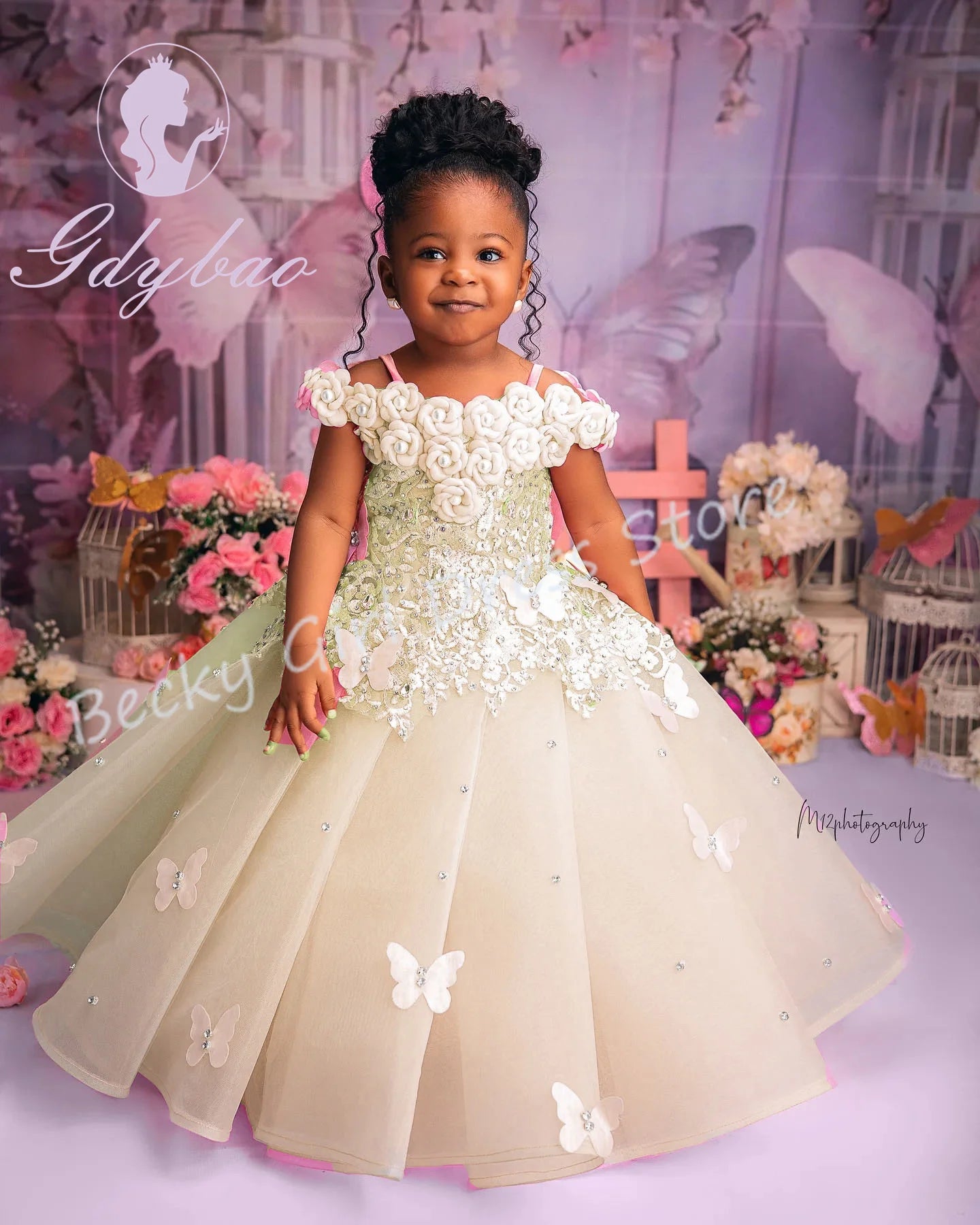 Customized Pink Flower Girl Dresses For Wedding Appliques Butterflies Pearls Cute Kids Birthday Party First Communion Gown.