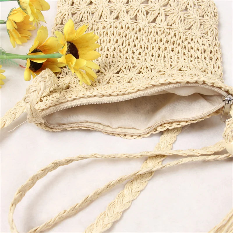 Casual Beach Straw Shoulder Bag Women Crossbody Bag All-match Handbag Square Shape Tassel Hollow Rattan Bag Fashion High Quality