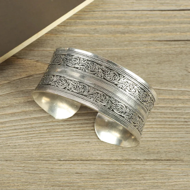 Bohemian Ethnic Style Retro Silver Wide Bracelet for Women Carved Flower Opening Fashionable Bracelet Boho Vintage Jewelry