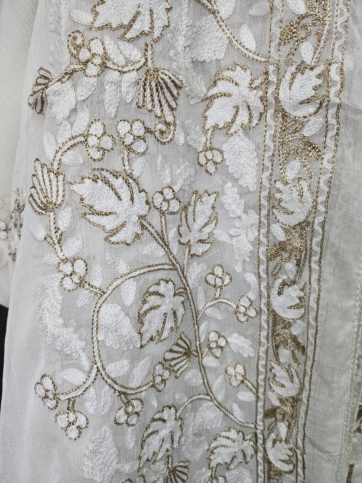 Kashmiri Chinar Leaf Suit