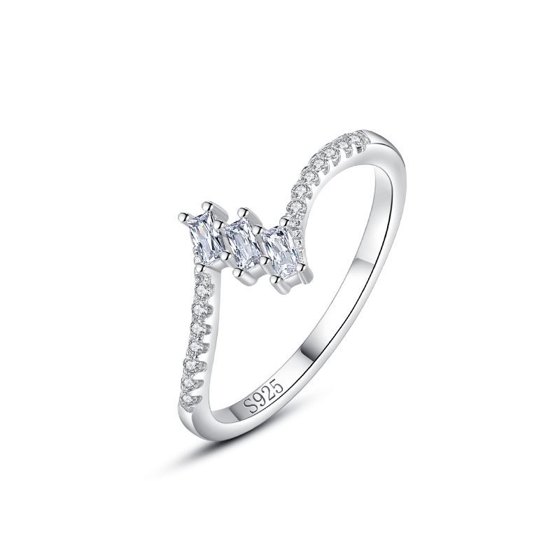 Sterling Silver Niche Design Diamond Cube Sugar Index Ring