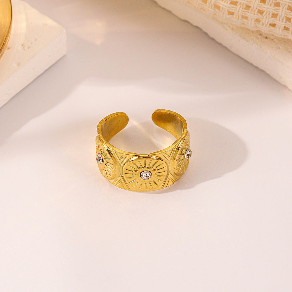 Womens Gold Open-Ended Diamond-Inlaid Ring